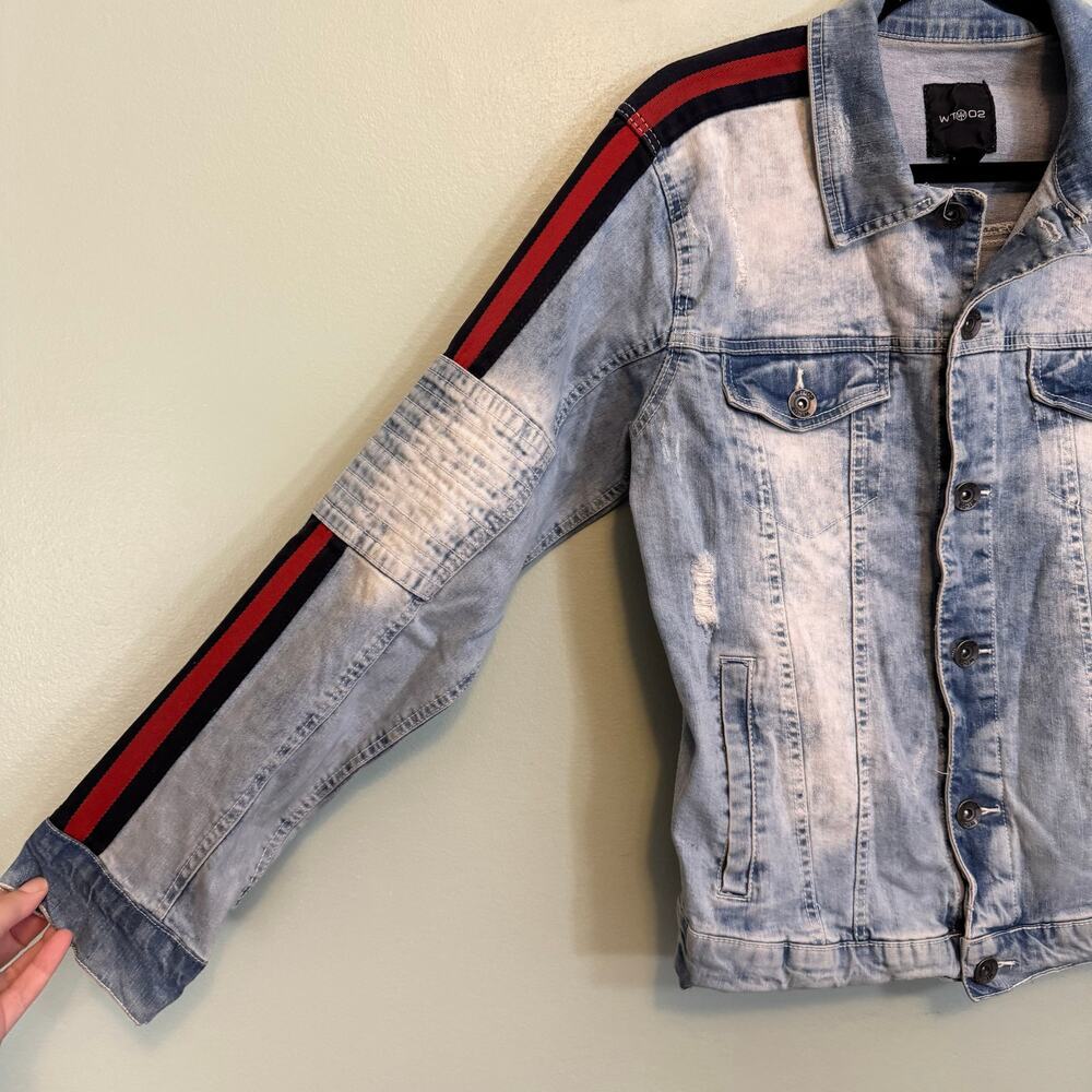 WT02 Denim Jacket Mens M Blue Collared Button Distressed Stripe Sleeve Trucker - Picture 3 of 11